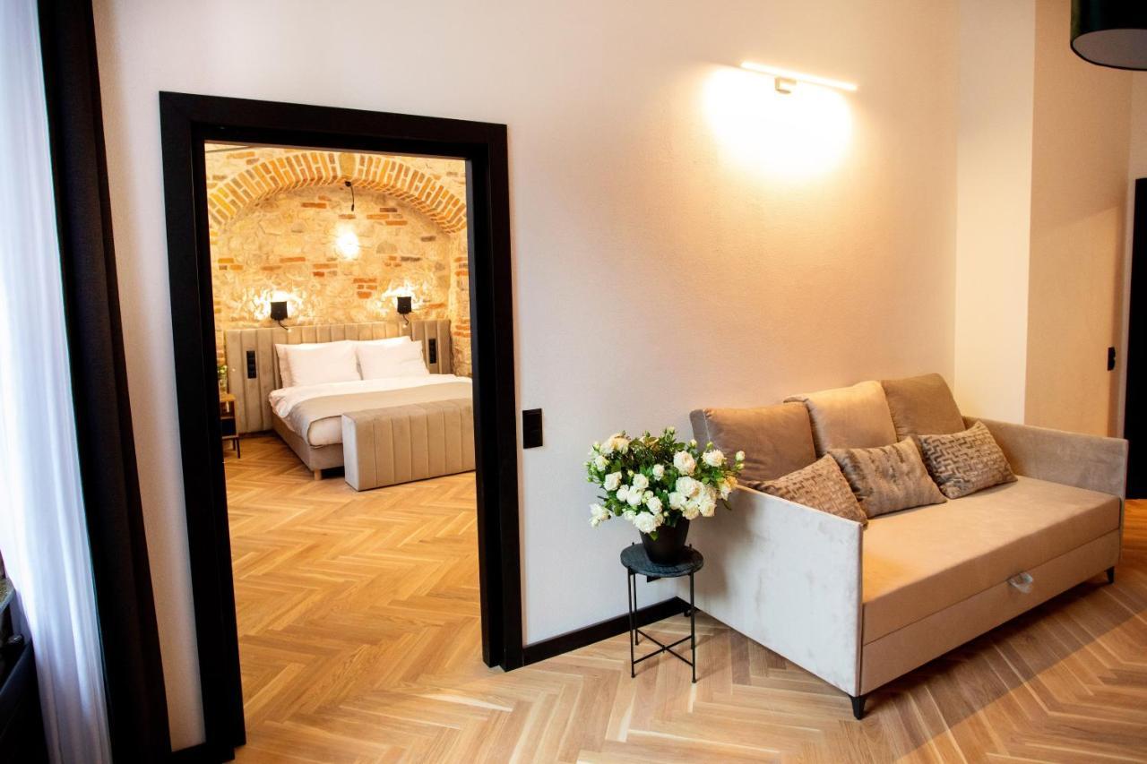Hotel Teatr Kraków Exteriör bild